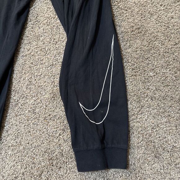 Nike DRI-FIT Light Training Pants Men M Black Tapered Jogger Sweatpants‎ Cuffed - Picture 4 of 10